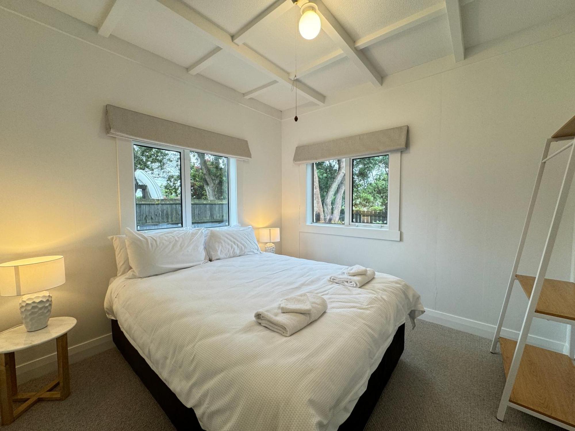 Miami One One Villa Oneroa Екстериор снимка