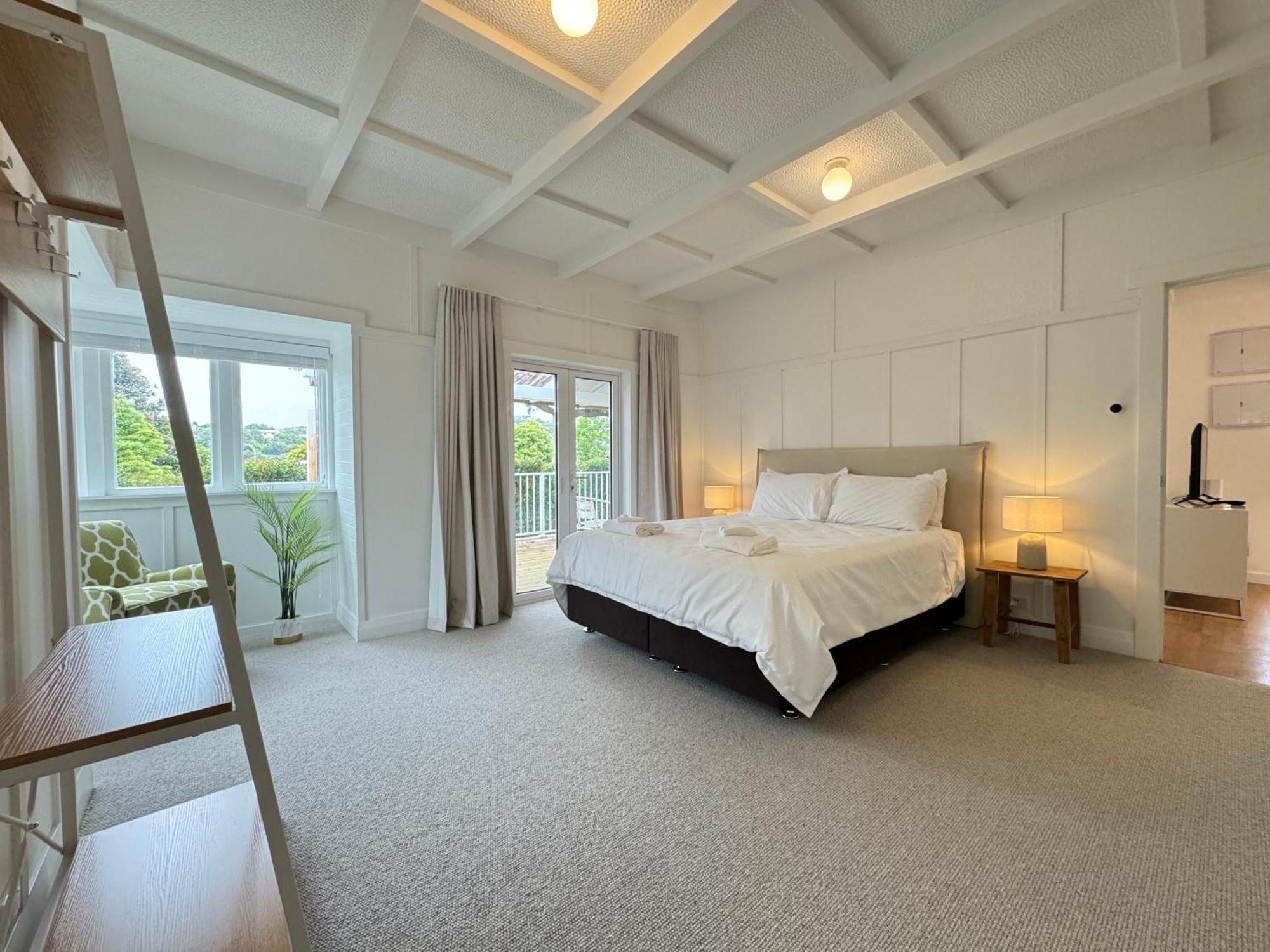 Miami One One Villa Oneroa Екстериор снимка